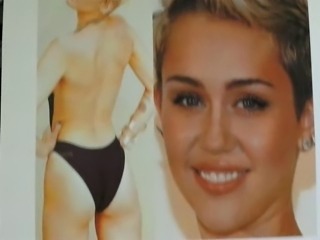 Cum on Miley Cyrus Ass