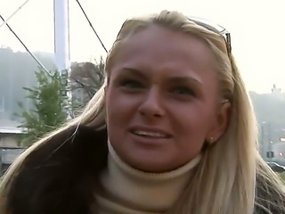 Amateur clip with a naughty and beautiful Ukrainian porns star Ivana Sugar