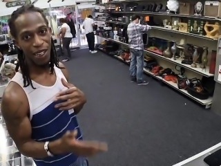 Black BF let the pawn man fuck her GF while hes recording it