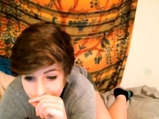 Young sweet lesbian amateur teens on webcam